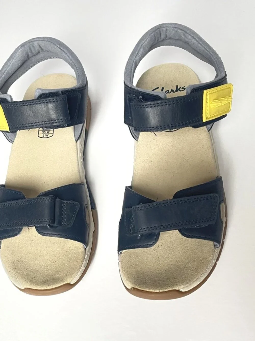 Clarks Boy's leather sandals US 3